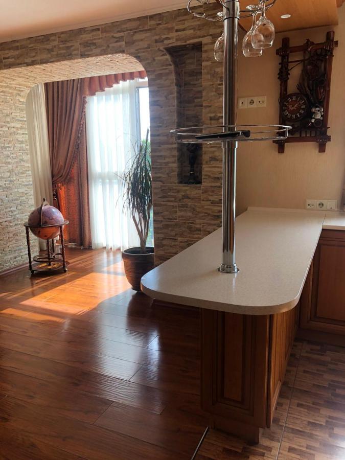 Apartment по сковороди